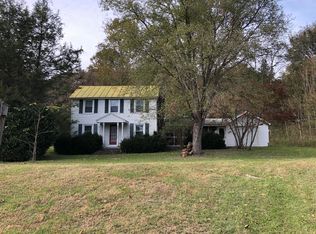 758 Golf Course Rd, Natural Bridge, VA 24578