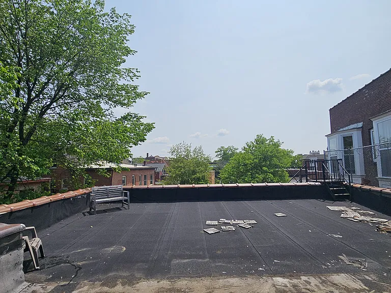 75 Whitney Ave #4B — Photo 14