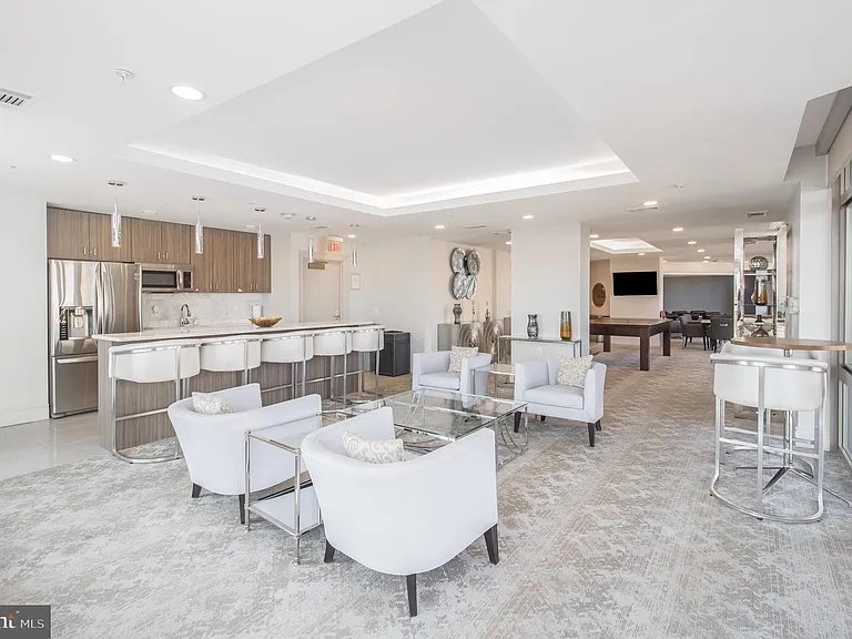 3600 Glebe Rd #716W — Photo 18
