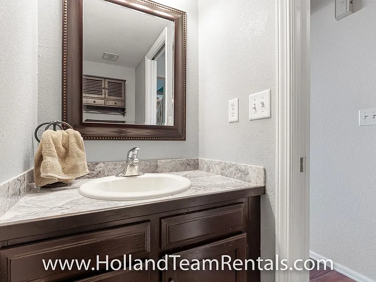 10124 E Jewell Ave #11 — Photo 12