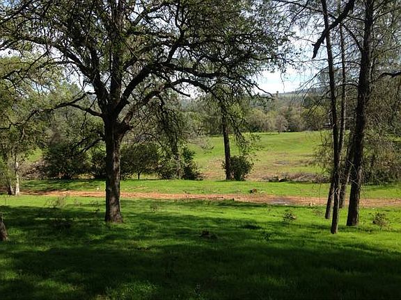 5th image of Valley View Dr