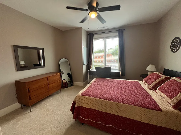 400 W Rosemary St #106 — Photo 9