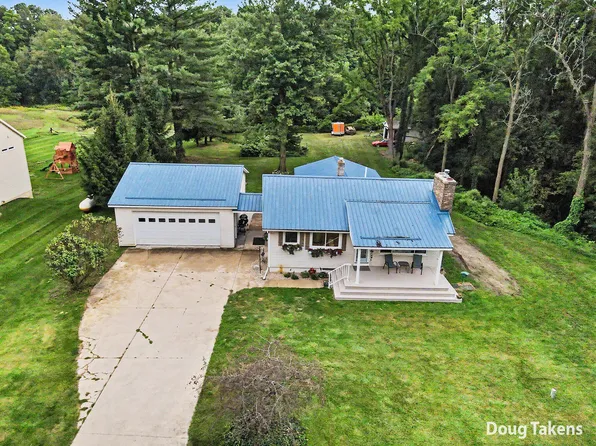 538 108th Ave SE, Caledonia, MI 49316