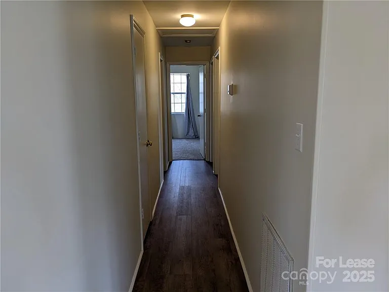 8505 Mount Holly Hntrsvlle Rd — Photo 17