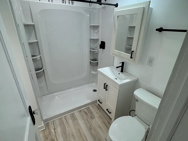 8821 W Greenfield Ave — Photo 5