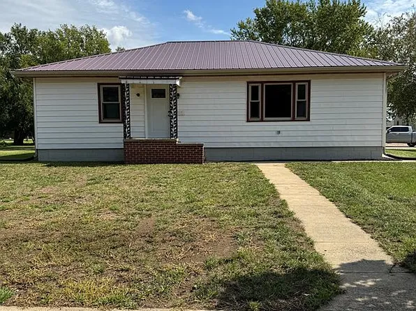 1101 Main St, Tyndall, SD 57066
