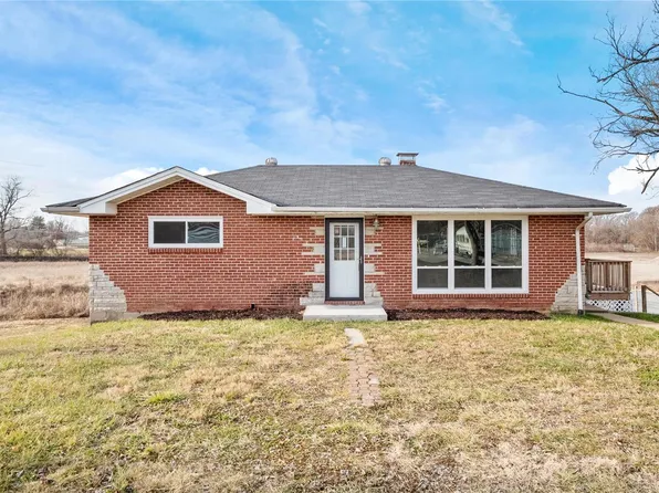 8500 Old Saint Louis Rd, Belleville, IL 62223