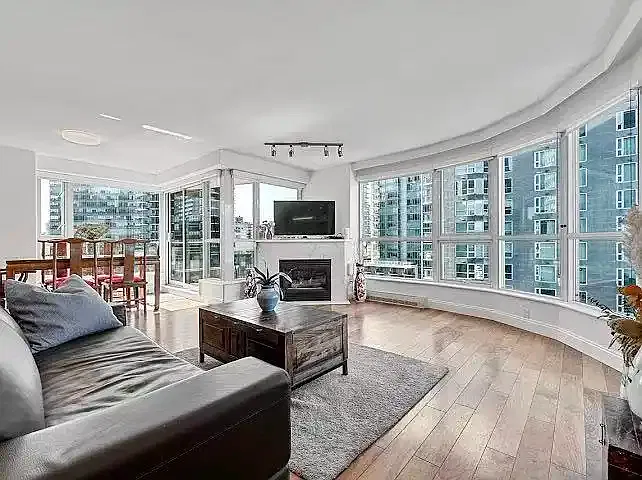 2 bed, 2.0 bath, 1190 sqft, $4,680 — Photo 1