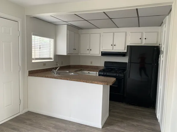 40225 Harris Ln #304, Palm Desert, CA 92211