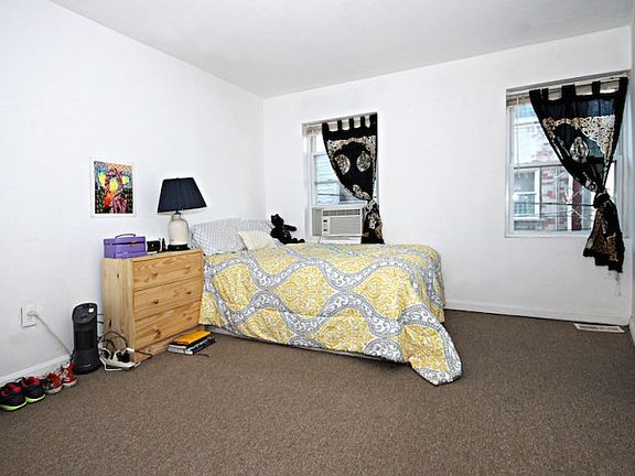 2nd image of 208 W Stiles St #1