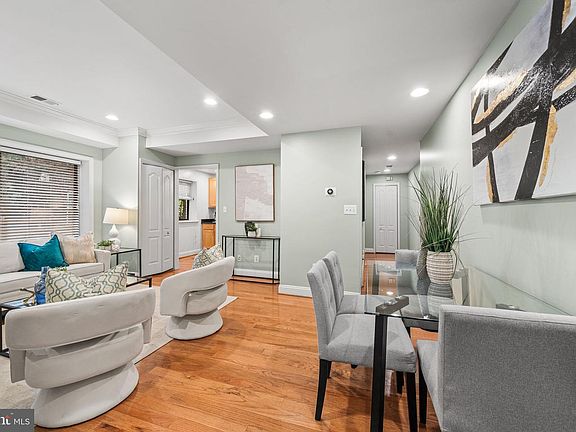 4th image of 1437 Spring Rd NW APT 25