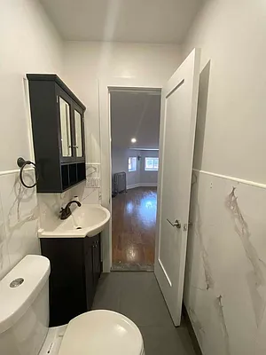 Rented by The Brokerage Group LLC | media 21