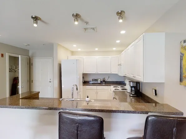 30 Franklin St Unit 329, Malden, MA 02148