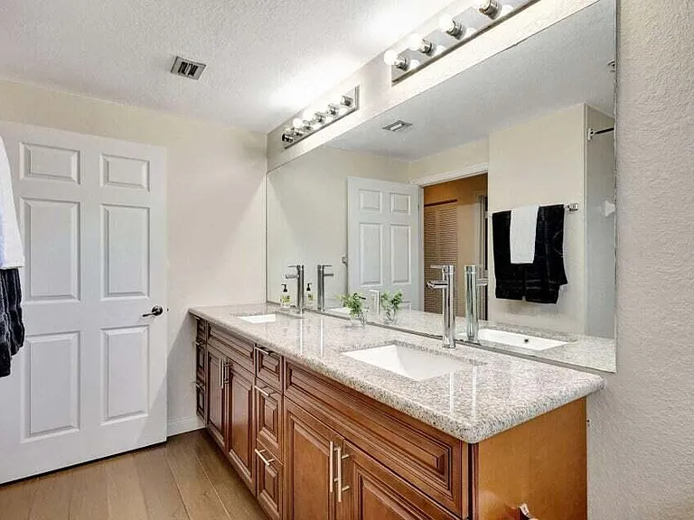 2728 Anzio Ct #105 — Photo 21
