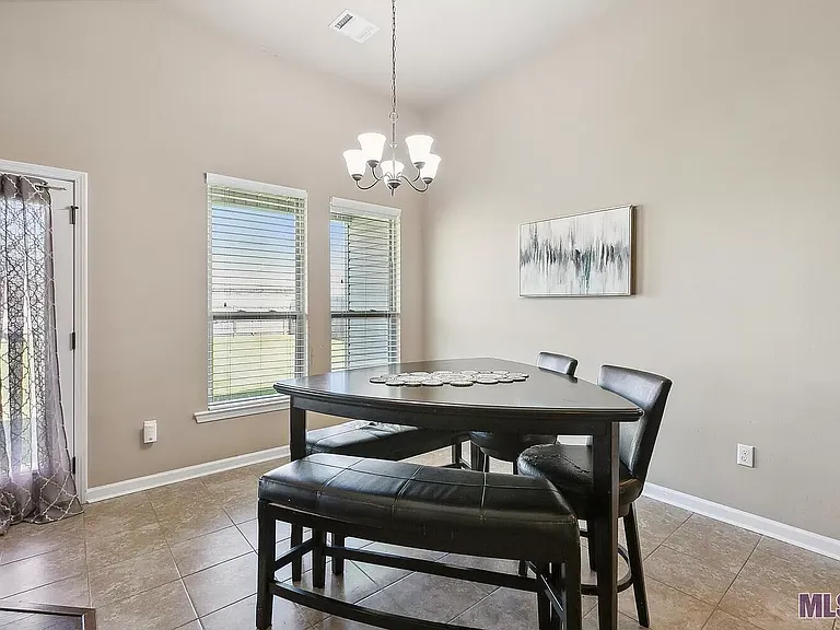 6382 Mallard Crossing Dr — Photo 13