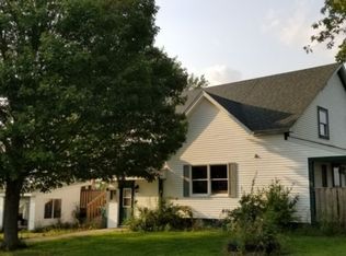 6641 Shabbona Rd, Shabbona, IL 60550