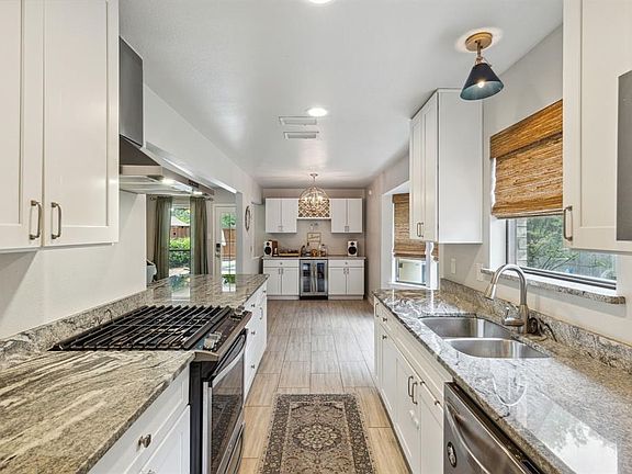 4th image of 2954 Rambling Dr