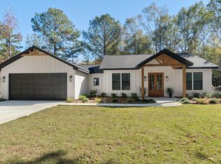 2448 Us Highway 11, Moselle, MS 39459