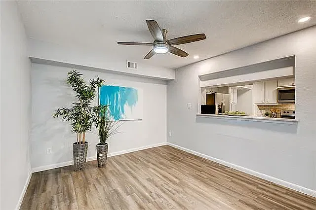 8518 Fathom Cir — Photo 3