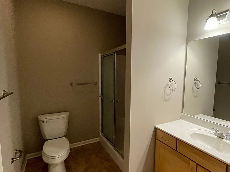 2120 Cherry Hill Dr #104 — Photo 15