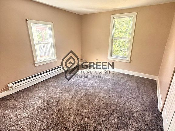 4th image of 360-366 S Washington Ave #364