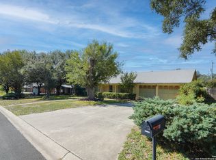 117 Twinleaf Ln, Castle Hills, TX 78213