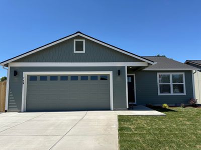 738 Rickenbacker Rd, Madras, OR, 97741