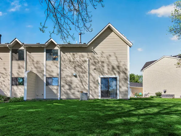 4505 Orchid Cir, Plymouth, MN 55446