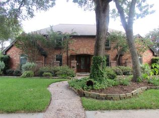 16003 Laurelfield Dr, Houston, TX 77059