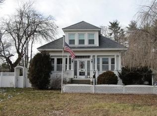 70 Hampstead St, Methuen, MA 01844