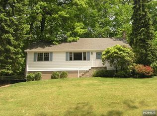 681 Hickory St, Washington Township, NJ 07676