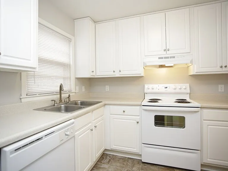 Edgemoor Townhomes — Photo 49