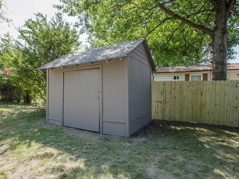 7122 E Latimer Pl — Photo 5
