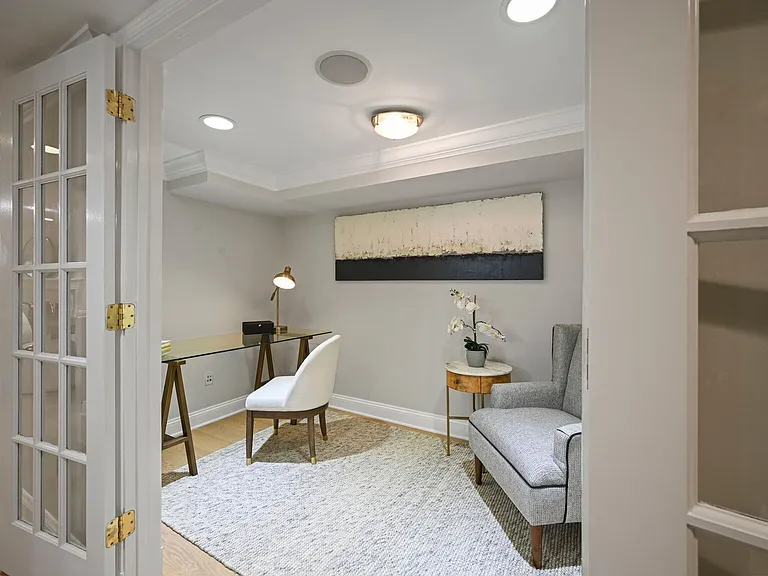 1832 Calvert St NW #1 — Photo 13