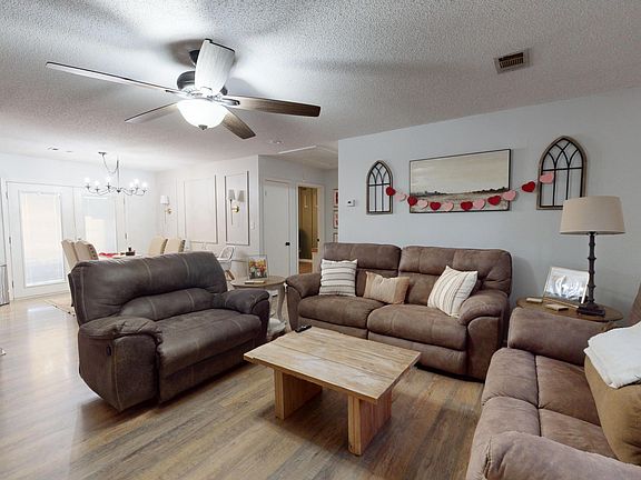 2nd image of 1340 Harris Rd