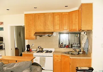 Rented by City Connections Realty