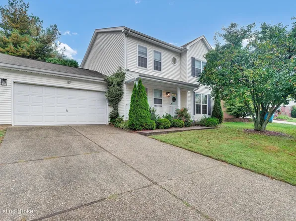 4538 Oak Pointe Dr, Louisville, KY 40245