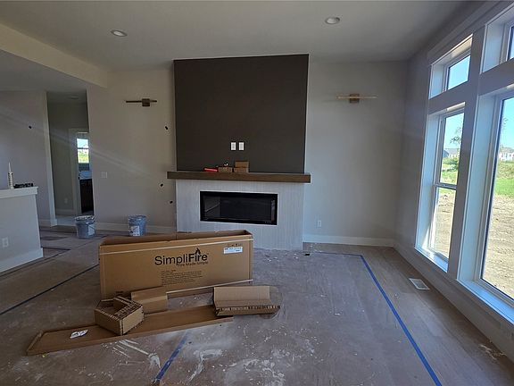 3rd image of 6531 Winslow Rd