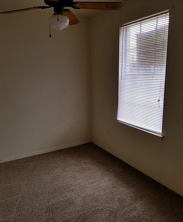 2nd image of 4024 Bayliss Ave