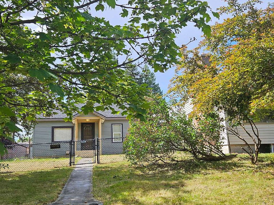 1st image of 3617 W Heroy Ave