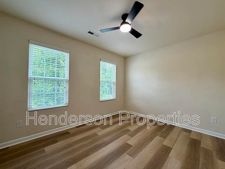 3122 Riley Ave — Photo 15
