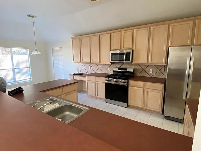 17702 Forest Haven Trl — Photo 12