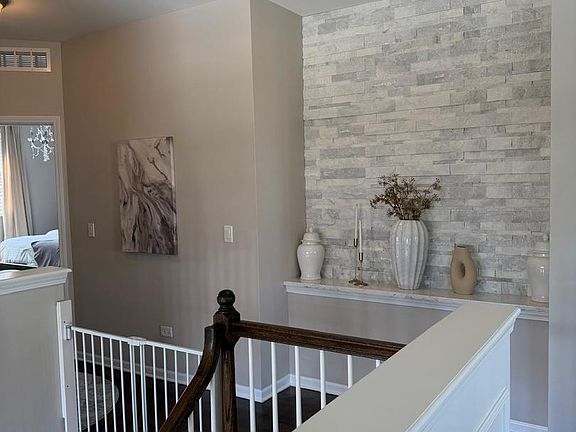 5th image of 10646 Gabrielle Ln