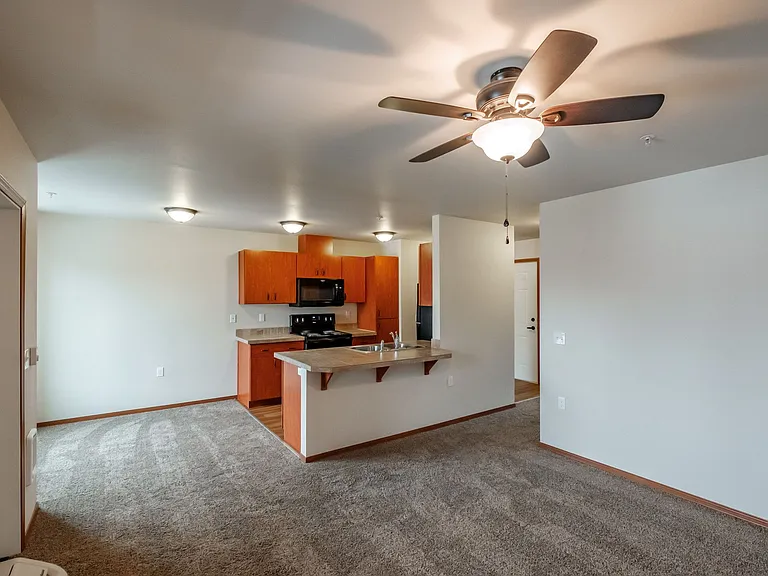 Aspen Place Apartments — Photo 44