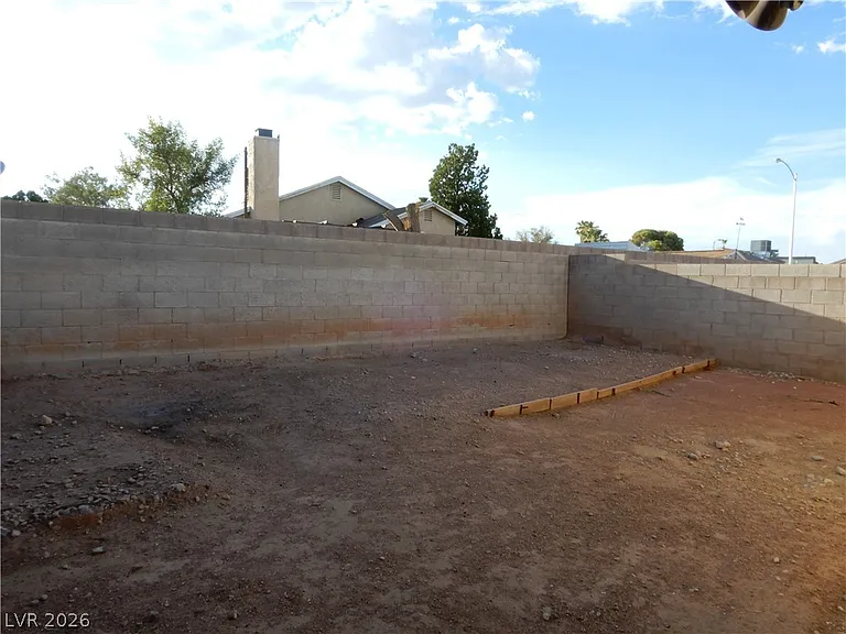 4431 Honeydew Cir — Photo 12