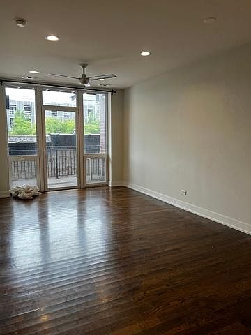 1st image of 5139 N Broadway St #207