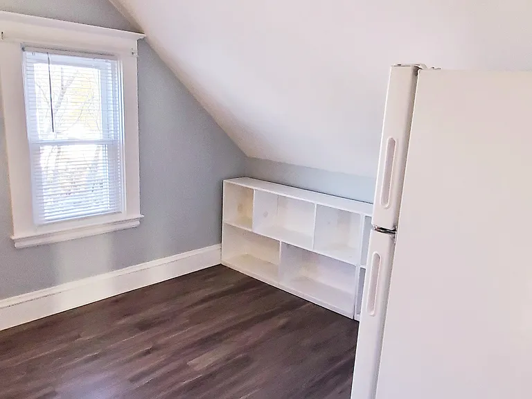 103 Stephen St #4 — Photo 8