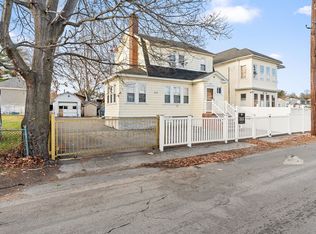 18 Larchwood Rd, Methuen, MA 01844