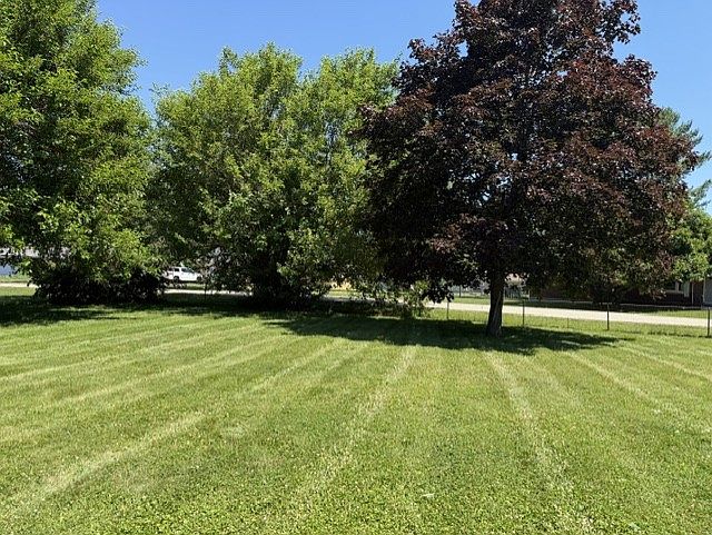 226 Hardacre Dr, Xenia, OH 45385 | Zillow