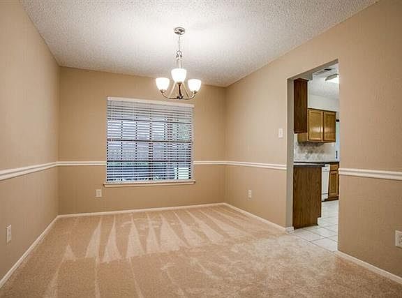 5th image of 2221 Salerno Dr